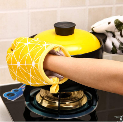 Oven Mitts and Potholders BBQ Gloves, 4-Piece Set Yellow, Non-Slip Cooking Gloves for Baking Grilling