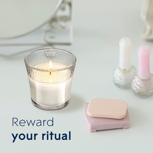 Glade Candle Infused With Essential Oils, Apple Cinnamon Fragrance Candle, 3-Wick Candle, 6.8 Oz Air Freshener.