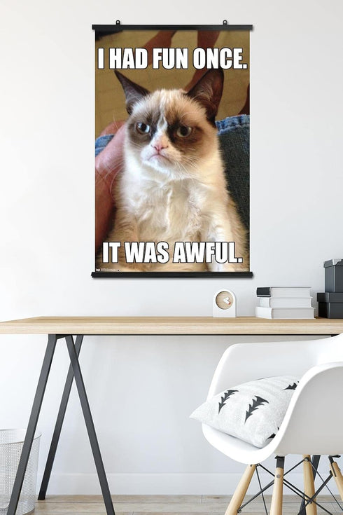 Trends International Grumpy Cat - Fun Wall Poster, Premium Poster & Clip Bundle, 22.375" x 34"