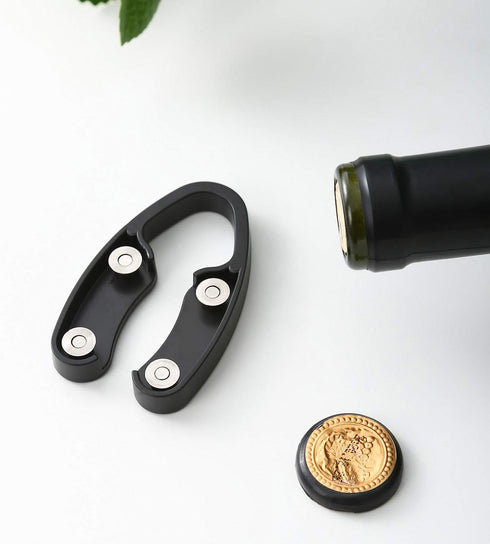 OHMAXHO 4 Pack Wine Foil Cutter Tool, 4 Stainless Blades Remover for Wine Bottles, Black