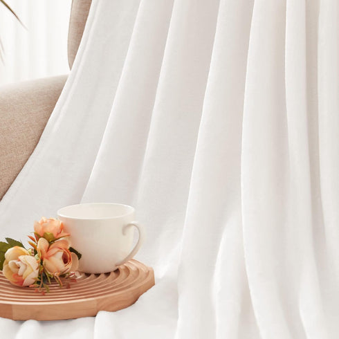 Exclusivo Mezcla Fleece Throw Blanket for Couch - 300GSM Super Soft and Warm, Pure White Cozy Plush Blanket, 50x60