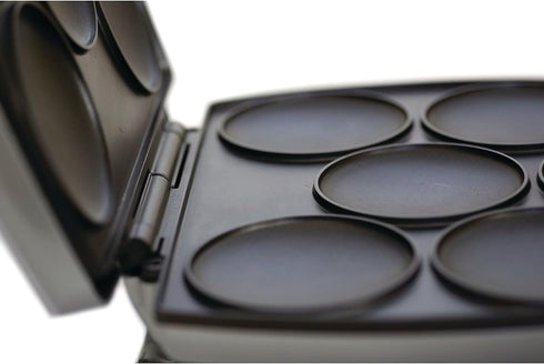 Brentwood AR-136 Silver 6 Piece Non-Stick Arepa Maker, 1"