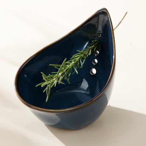Dneuoir Herb Stripper Bowl, Ceramic Herb Peeling Bowl, Kitchen Herbs Leaf Stripping Tool,