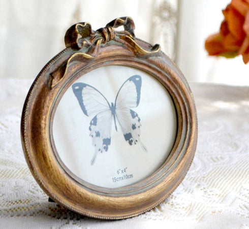SIKOO Vintage Oval 4x6 Picture Frame, Antique Ornate Tabletop and Wall Hanging Photo Frame with High Definition Glass