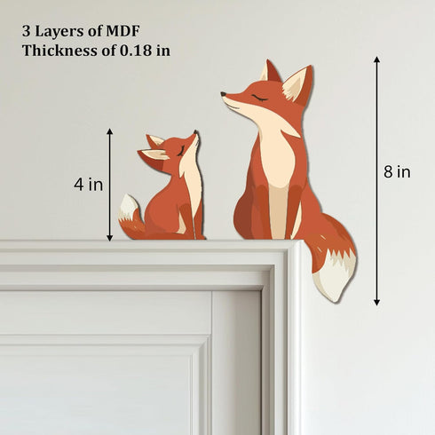 2 8 inches ZEARPT Cute Wooden Foxes Door Topper Home Frame Decor Little Fox Door Corner Thanksgiving Gift for Mom/Dad