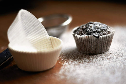 Premium White Standard Greaseproof Cupcake Liners, 100-Count Muffin Baking Cups for Wedding