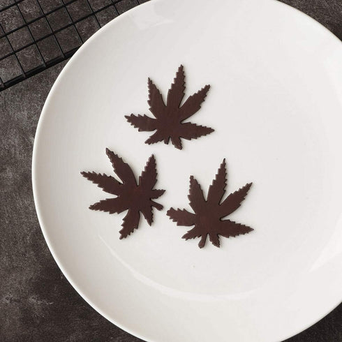 Marijuana Leaf Embossed Fondant Silicone Mold for Chocolate, Candy, Gum Paste, Polymer Clay, Baking Tools