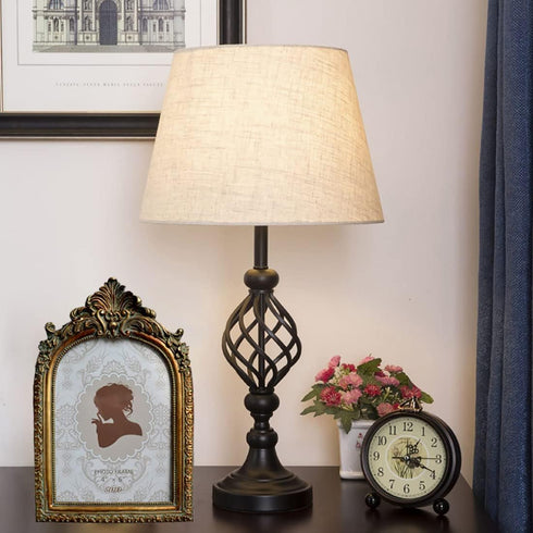 SIKOO Vintage 4x6 Picture Frame, Antique Ornate Table Top and Wall Mounting Photo Frame with High Definition Glass