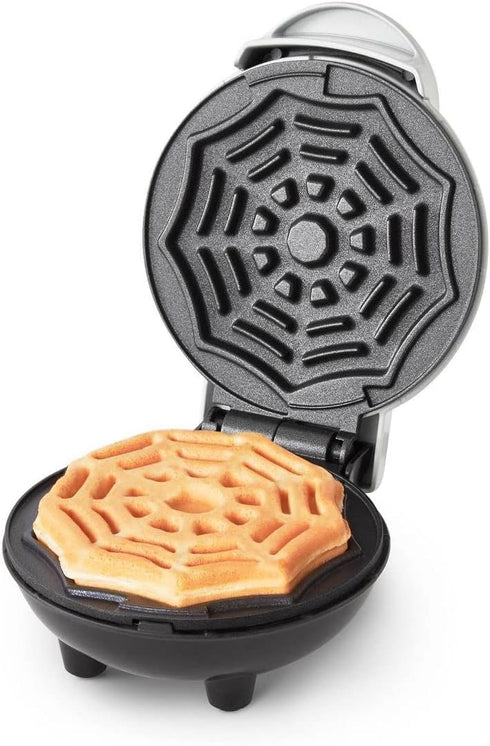 SPIDERWEB MINI WAFFLE MAKER (White) by Generic