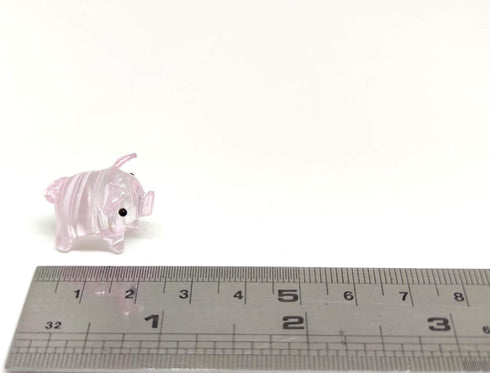 Tiny Pig Miniature Glass Figurine – Handmade Blown Glass Animal – Cute Collectible Pig Sculpture Gift (Pink)
