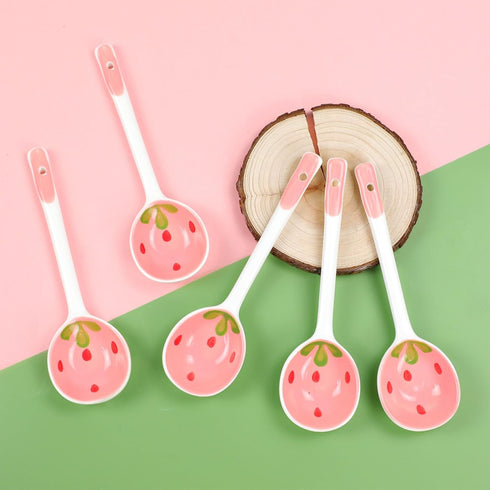 MWRDSM 5 (5) Pcs Ceramic Soup Spoons Cute Strawberry Spoons Long Handle Porcelain Tablespoons Reusable Dinnerware
