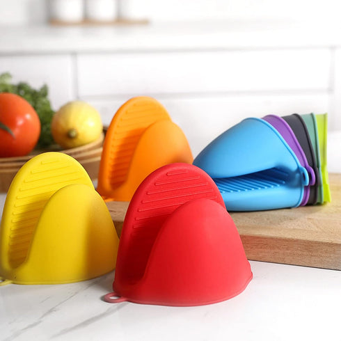 2 Pairs Mini Oven Gloves, Silicone Heat Resistant Cooking Pinch Mitts Potholder for Kitchen Cooking & Baking (Purple