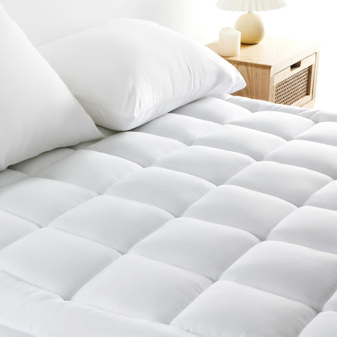 Quilted Mattress Pad, Soft Fluffy Pillow Top Cover, Down Alternative Fill Topper, Deep Pocket Up to 21 Inches, White,