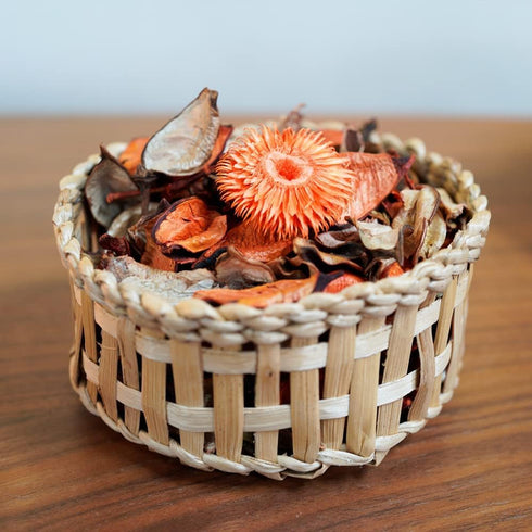 Qingbei Rina Fall Potpourri Bags, Orange Scented Dried Flowers, Autumn Decorative Bowl Filler, 8.4oz
