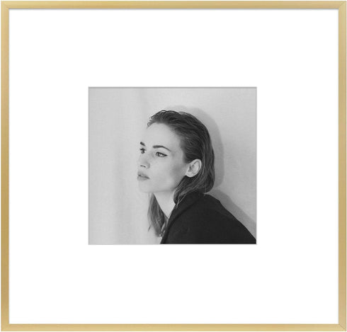 Golden State Art 8x8 Aluminum Picture Frame - Gold - with Mat for 4x4 Photo or Without Mat for 8x8 Photo