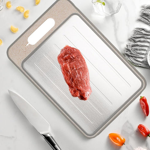 UNOSCHRIM 4-in-1 Fast Defrosting Tray, 12 * 8 Inch Aluminium Thawing Plate, Multi-functional Cutting Board