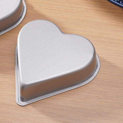 Heart Baking Pans, 3pcs Bakeware Cups for Jelly, Chocolate, Cheesecake, Non-stick Metal Kitchen