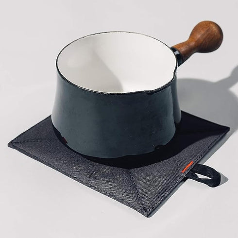 Caldo Canvas Kitchen Pot Holders - 2-Pack Insulated 100% Cotton Canvas Hot Pads, Heat Resistant (7” x 8”, Black)