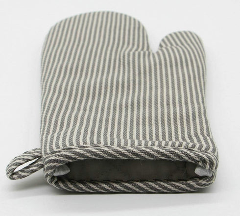 Set of 3 Cotton Oven Mitts and Pot Holders, Grey Stripes, Quilted Heat Resistant Kitchen Gloves