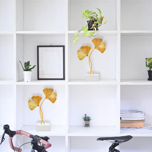 inheming Metal Ginkgo Leaf Ornaments, Gold Ginkgo Leaf Desktop Decoration Sculpture, Modern Creative Home Dcor Accents