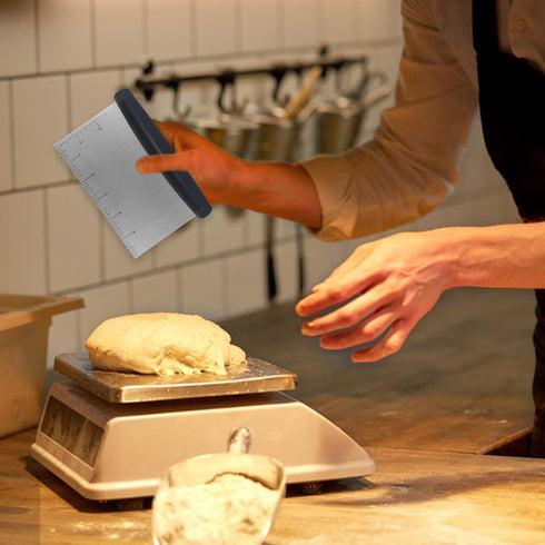 Plastic Bread Scraper Dough Cutter with Measuring Scale, Multipurpose Kitchen Tool for Baking and Food