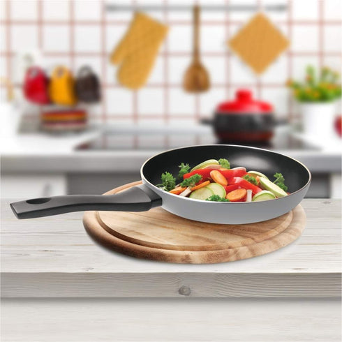 Milton 8.5 Inch Nonstick Frying Pan, Large Skillet for Egg Omelette, Pancake, Flat Bottom Stir Fry (Black)