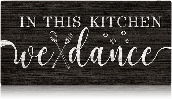 FWIEXA In This Kitchen We Dance Rustic Wood Sign, Funny Wall Art Sign Plaque, Farmhouse Wooden Hanging Wall Decor for