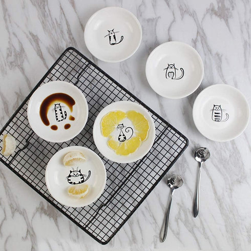 FUYU 6pcs Cute Cat Ceramic Sauce Plate, Snack Plate, Side Dish, 4 inches