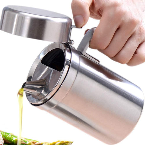 Oil Can Stainless Steel Olive Oil Dispenser Bottle, 550ML Leak Proof Pot for Kitchen Cooking, BBQ, Salad Storage with