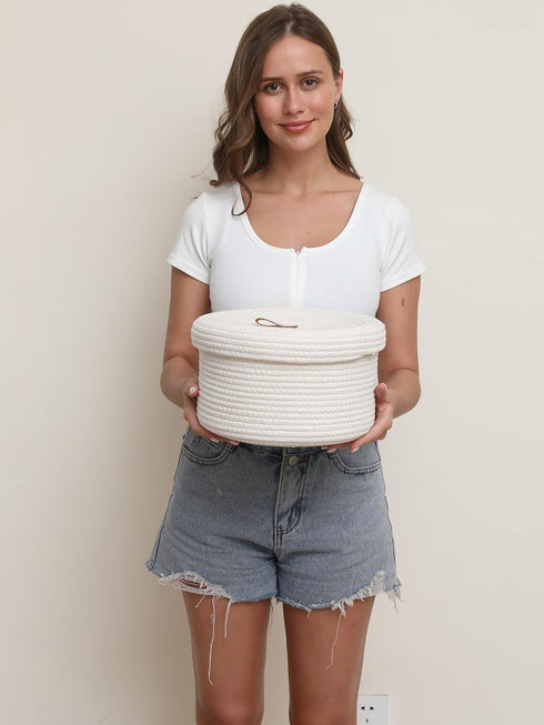 Cottonphant Set of 3 Stylish Round Woven Baskets with Lids - Elegant Storage Solution for Home Decor, Off White