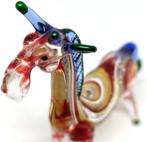 Giraffe Miniature Figurine, Hand Blown Glass Animal Sculpture, Tiny Collectible Art Gift for Home Décor (3.5" Multi-Red)