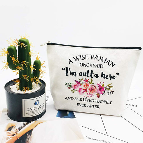 Retirement Gifts for Women, Funny Makeup Bag for Best Friends, Wife, Mom, Grandma, Coworkers, Retirees, Birthday