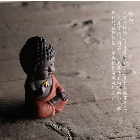 Leopard White Ceramic Cute Monk Figurine (01)