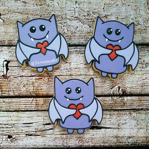 Cute Owl Cookie Cutter - 3.5" Made in USA by Ann Clark