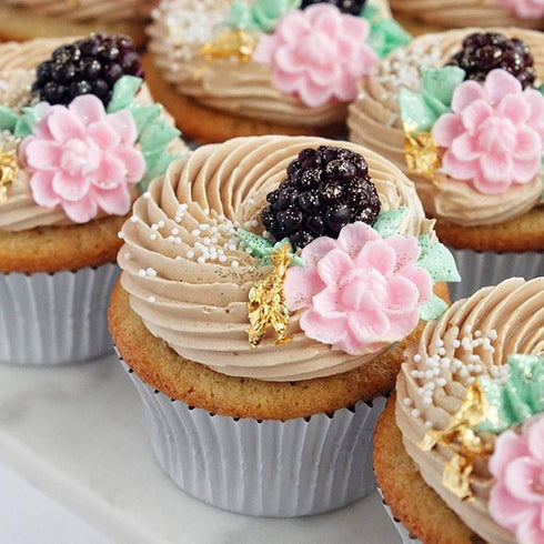 Gifbera Silver Foil Jumbo Cupcake Liners, Metallic Muffin Baking Cups, 160-Count