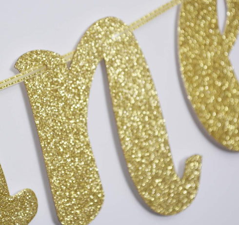 Welcome Little One Glitter Banner, Pre-strung Baby Shower Decor for Gender Reveal Party (Gold)