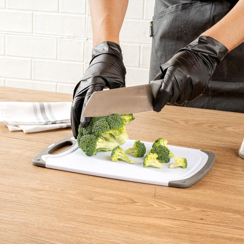 Restaurantware Comfy Grip Cutting Board Set, 3-Piece Food-Grade Kitchen Board Set with TPR Border and Handle
