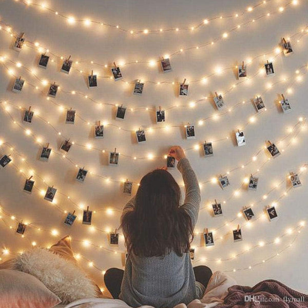 Cobus CozyHome 5.5YD 30x - photo string with clips battery with timer remote | light clips led | hanging fairy picture