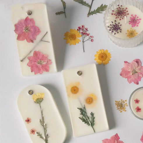 TooGet 9 Bags Set of Fragrant Dried Flowers and Herbs for Soap, Bath Bombs Making, and Crafts Decorations