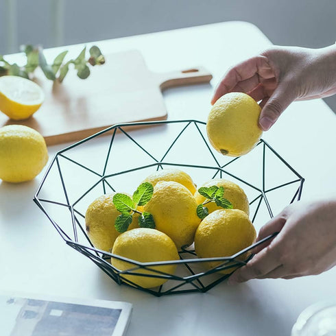 Metal Wire Fruit Bowl, Iron Arts Fruit Storage Basket for Kitchen Counter, Decorative Hold for Vegetables, Bread, Snacks