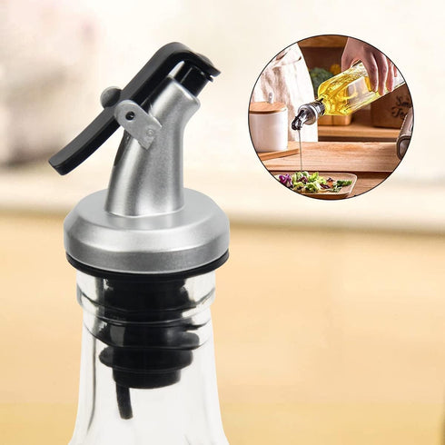 WERTIOO Olive Oil Dispenser Bottle, 2 Pack 17oz Clear Oil and Vinegar Set with Spout, Funnel & Labels