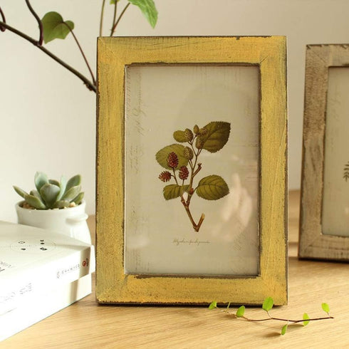 4x6 Inch Rustic Picture Frames, Farmhouse Distressed Photo Frames for Tabletop or Wall Mounting, Yellow