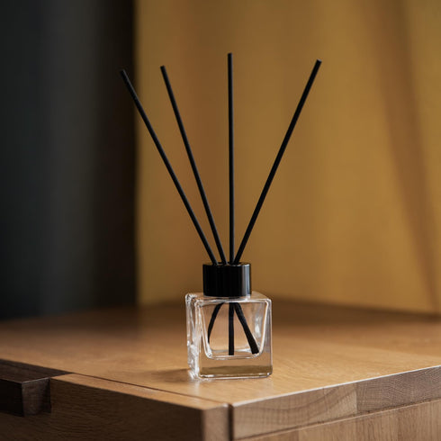 Agidea 4PCS 20pcs (50ML) Refillable Fragrance Glass Diffuser Bottles with Reeds Sticks & Black Caps & Funnel, Diffuser