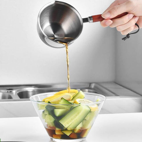 Stainless Steel Saucepan, Non-Stick Multipurpose Sauce Pan with Pour Spout and Wood Handle for Cooking Heating