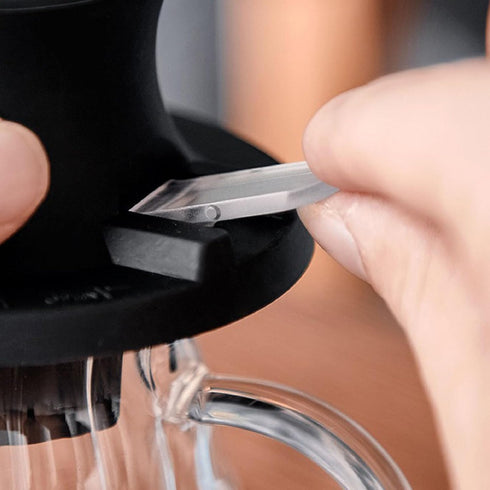 High Temperature Resistance Glass Coffee Dripper with Steel Balls, Easy to Operate for Immersion and Hand Drip