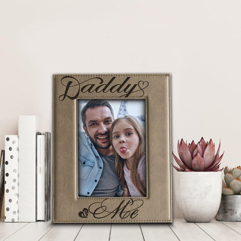 BELLA BUSTA Engraved Picture Frame, Daddy and Me Theme, 5 x 7 Vertical Keepsake for Father's Day