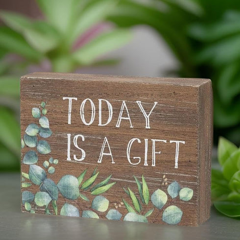 Inspirational Wood Grain Mini Block Sign, 4" Today is a Gift