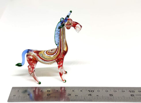 Giraffe Miniature Figurine, Hand Blown Glass Animal Sculpture, Tiny Collectible Art Gift for Home Décor (3.5" Multi-Red)