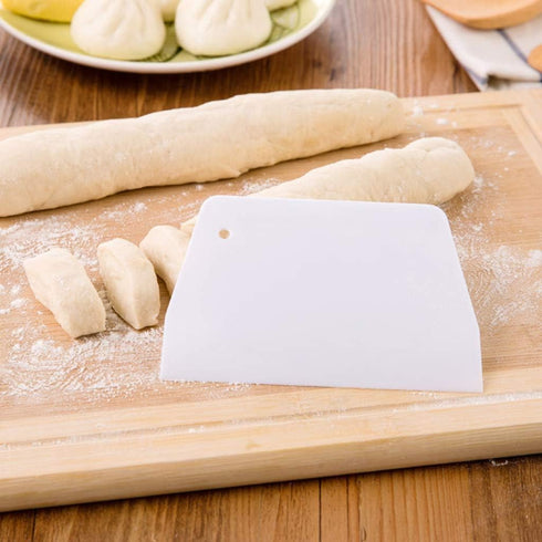 White Plastic Dough Scraper - Cream Smooth Cake Flour Spatula Cutter Baking Tool for Kitchen and Dining