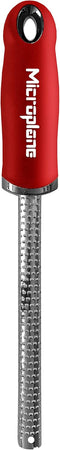 Microplane Specialty Spice Grater, Perfect for Nutmeg & Cinnamon, with Safety Cover, Red